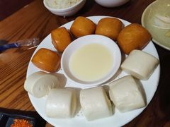 油炸小馒头-佬土鹅肠火锅(解放路店)