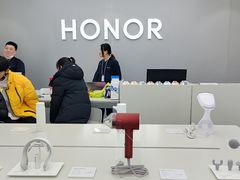 -荣耀授权体验店(双井富力店)