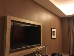 -西安大雁塔科技大学地铁站亚朵酒店