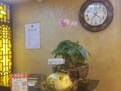 -莱仪堂艾灸经络养生馆(九亭一店)