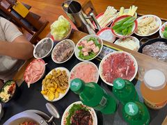 -沸炉重庆老火锅(军事博物馆店)