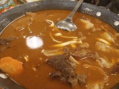 -霄汉牛三鲜湖北砂锅菜(万松园2店)