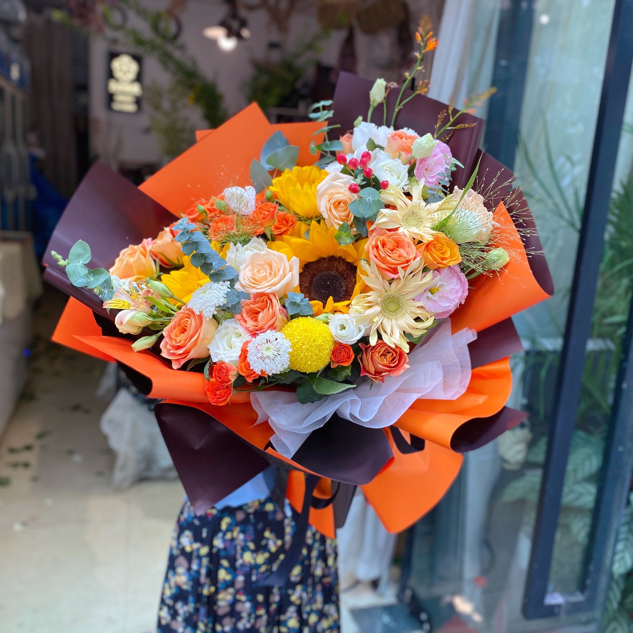 爱马仕橙向日葵花束