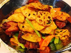 麻辣干锅牛蛙-避风塘(百联东郊店)