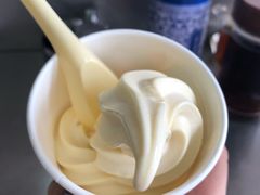 豌豆黄味儿冰淇淋-护国寺小吃(地安门店)