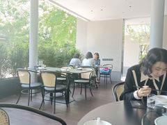 -铜锣湾·有麝自然香(渝北财富中心店)