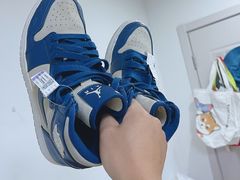 -UCC国际洗衣(长宁路精选店)