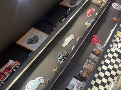 -汽车博物馆主题餐厅