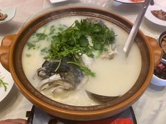 砂锅有机鱼头汤-千岛湖鱼味馆(十字街总店)