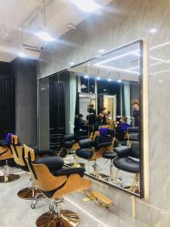 -Tipo Hair salon（明星）店