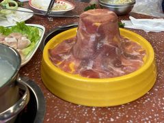-四囍码头海鲜烧烤自助火锅(外滩南京东路悦荟广场店)