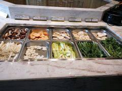 -汉松亭韩式自助烤肉&料理(苏宁广场店)