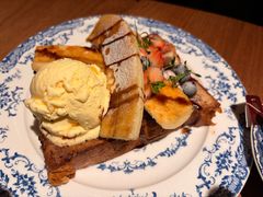 冰淇淋水果双拼配法国吐司-芭莉与彩虹西餐厅(成都合生汇店)