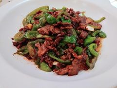 -阿瓦山寨·湘菜现炒·剁椒鱼头王(咸阳总店)