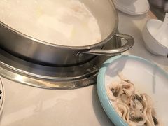 -粤顺渔坊·中山脆肉鲩火锅(清湖店)