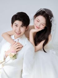-全城热恋璀璨婚纱摄影(国贸总店)