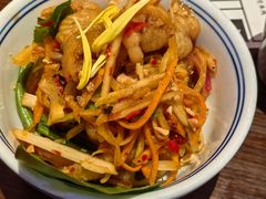 -银米·云南传统过桥米线(双廊黑金冠店)