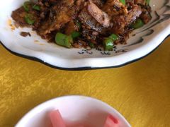 -胖大姐黄辣丁鱼庄(新津店)