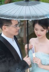 -挪娅婚纱摄影皇家会所