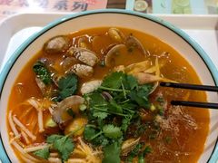 -何记花甲(海岸城旗舰店)