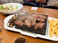 牛腹裙扒+羔羊柳双拼-Entrecôte 法国牛扒馆(保利·时光里店)