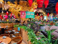 大堂-老滇山寨•云南特色菜•地方菜•民族风情歌舞表演(金碧店)