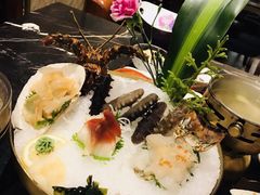 -半岛翡丽海鲜自助餐厅(观风亭店)