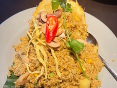 -大头虾越式风味餐厅(光明广场店)