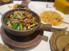 -桂满陇·手作小笼包&江南叫花鸡(中山公园店)