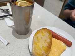 -香港新发烧腊茶餐厅(水围店)