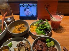 -SHAN山(前滩太古里店)