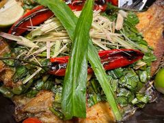 香茅草烤罗非鱼-云海肴·汽锅鸡·云南菜(天山百盛优客店)