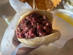-闫家驴肉老店(华电一校店)