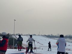 -华彬猛犸滑雪场