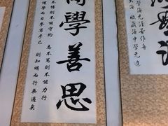 -荒岛实景沉浸密室(江汉路1店)