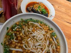 -湘人龙记老长沙米粉(鸟巢店)