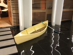 -涨巢·潮玩水疗局