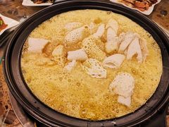 -菌海森林·非遗野生菌火锅(西山区滇池路摩根道店)