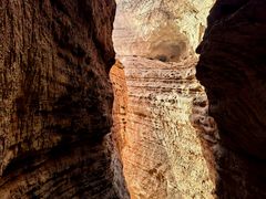 -天山神秘大峡谷