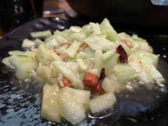 拍黄瓜-合易泓烤肉·海肠捞饭(火车站店)
