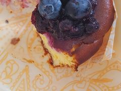 巴斯克蓝莓芝士蛋糕-OUR Bakery(三里屯太古里店)