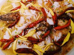 -渔语鱼酸菜鱼新川菜(来福士店)