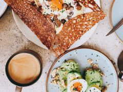 牛油果煮蛋吐司-RAC BAR(安福路店)