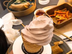 香草大溪地冰淇淋-玲婧胡同·生日蛋糕·餐厅(嘉里城店)