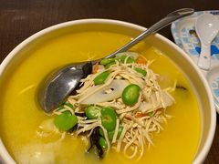 -上海佘山世茂艾美酒店