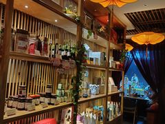 -一叶一世界·素食餐厅(锦华万达店)