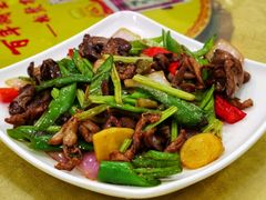 圆椒炒鸡杂-区海鸡场饭店(石壁店)