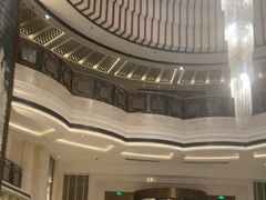 -浅深(世茂滨江精品店)