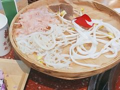 -赵美丽·重庆社区火锅·直营店(火车东站·中豪国际店)