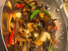 -香山湖家家宴(中山陵店)